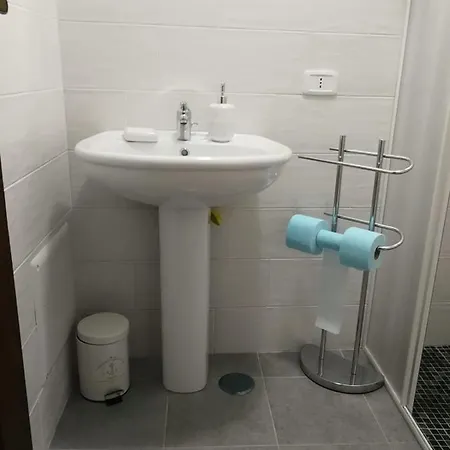 Casa Vacanze Azzurra Apartment *